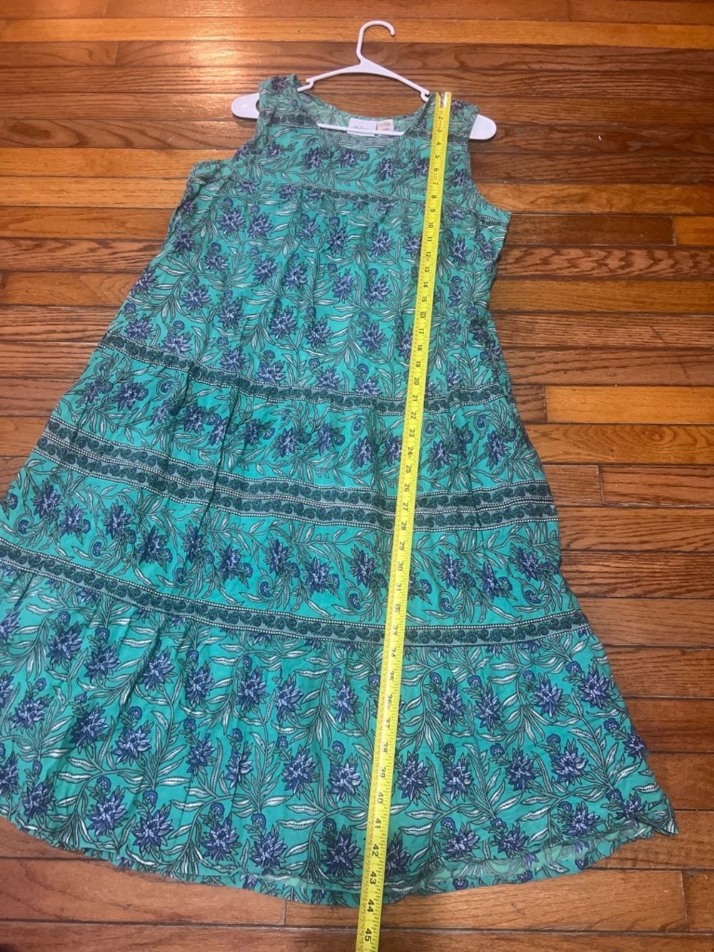The Vermont Country Store
 Green Floral Tiered Sleeveless Midi Dress - Brand - Picture 6 of 8
